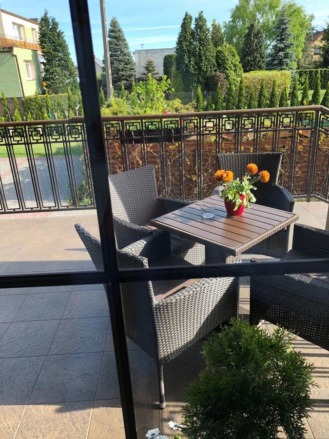 Hotel Bialy Kruk à Starogard Gdański Extérieur photo